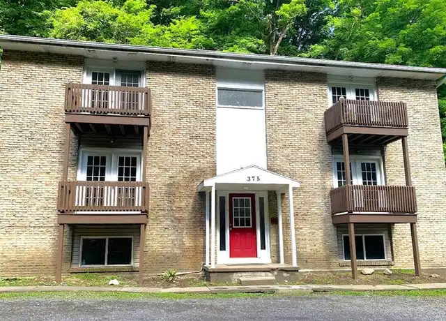 Property at 365 N 12th St Unit 3, Weirton, WV, 26062, 2 beds, 1 bath, [object Object]