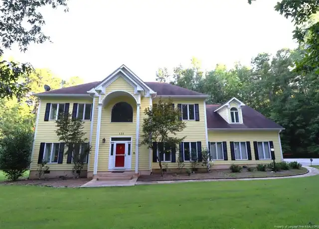 Property at 125 Windy Ridge Rd, Chapel Hill, NC, 27517, 3 beds, 3 baths, [object Object]