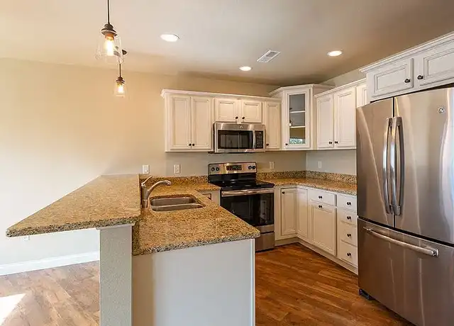 Property at THE GATEWAY - 115 Silver Lake Plz, Oconomowoc, WI, 53066, 2 beds, 2 baths, [object Object]