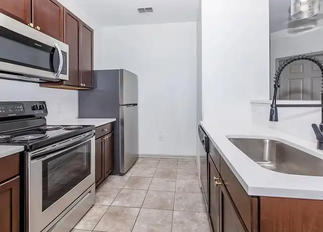 Property at Gravity at 255 - 1501 Old Monrovia Rd NW, Huntsville, AL, 35806, 1-3 bed, 1-2 bath, [object Object]