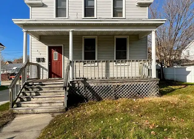 Property at 517 N Ashland Ave, Green Bay, WI, 54303, 2 beds, 1 bath, [object Object]