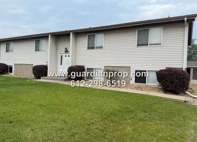 Property at 2269 11th Ave E Unit 1, North St Paul, MN, 55109, 2 beds, 1 bath, [object Object]