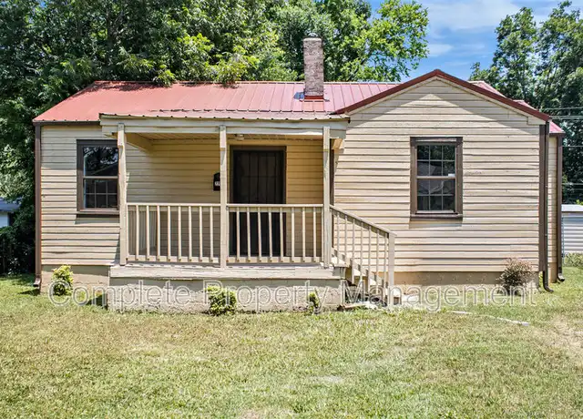 Property at 2216 Lee Ave SW, Birmingham, AL, 35211, 3 beds, 1 bath, [object Object]