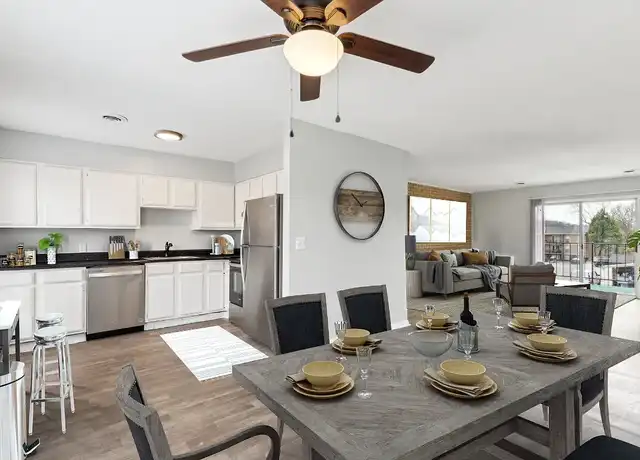 Property at Midvale Heights - 300 W Midvale Ave, Chattanooga, TN, 37405, 1-2 bed, 1-1.5 bath, [object Object]