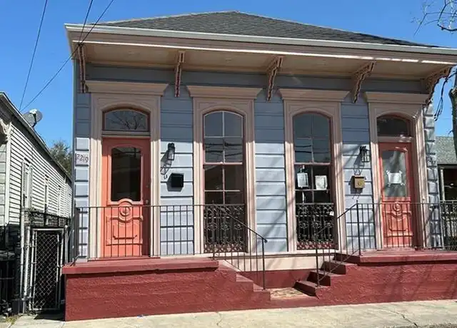 Property at 2217 Columbus St, New Orleans, LA, 70119, 2 beds, 1 bath, [object Object]