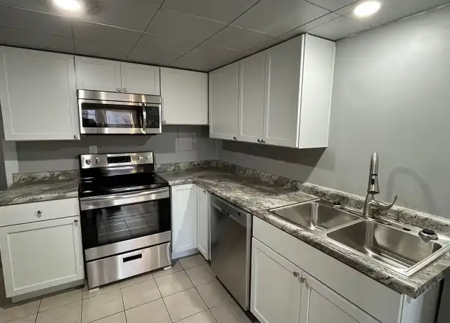 Property at 110 S State St Unit 8, Merrill, WI, 54452, 2 beds, 1 bath, [object Object]