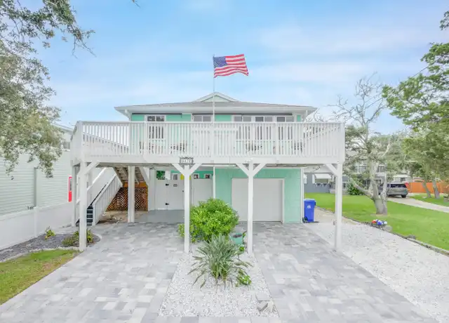 Property at 6472 Putnam St, Saint Augustine, FL, 32080, 3 beds, 2 baths, [object Object]
