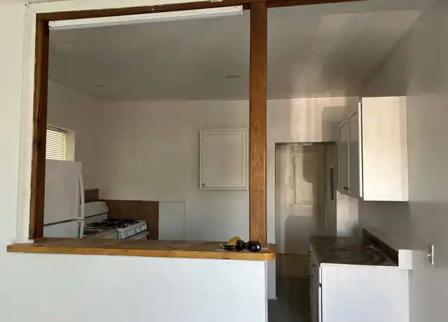 Property at 7524 2nd St NW Unit 1, Albuquerque, NM, 87107, 2 beds, 1 bath, [object Object]