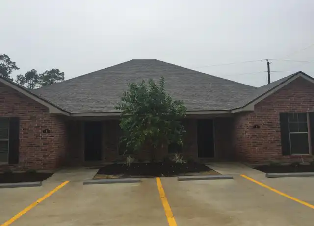 Property at 1113 Shellie Ln, Moss Bluff, LA, 70611, 3 beds, 2 baths, [object Object]