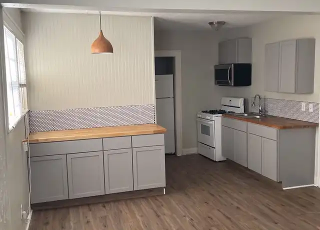 Property at 614 E Dewey Pl #1, San Antonio, TX, 78212, 1 bed, 1 bath, [object Object]
