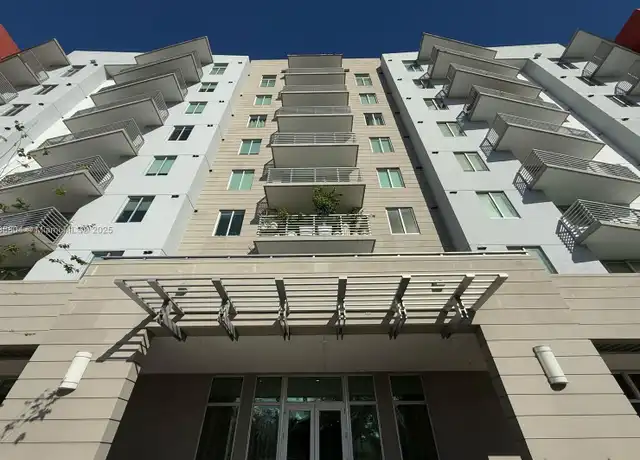 Property at 7661 NW 107th Ave #401, Doral, FL, 33178, 3 beds, 3 baths, [object Object]