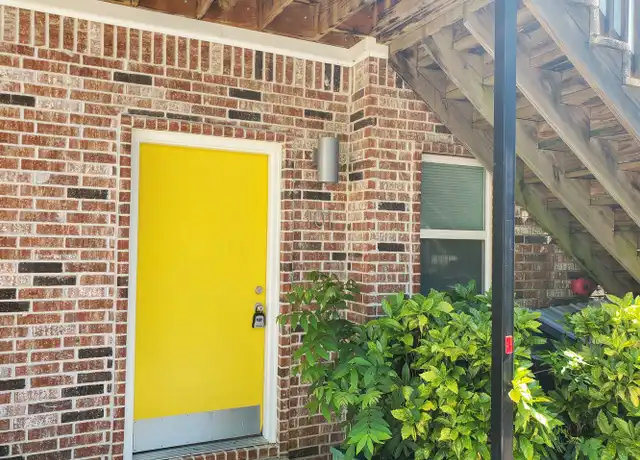 Property at 1241 Oakland Ave Unit 101, Fayetteville, AR, 72703, 1 bed, 1 bath, [object Object]