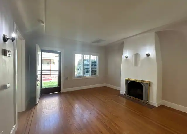 Property at 3959 M St Unit 3959-C, Sacramento, CA, 95819, 1 bed, 1 bath, [object Object]