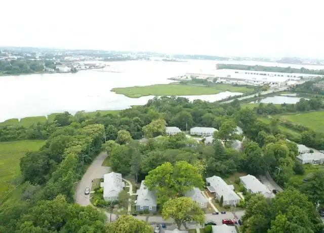 Property at 105 Alstead St, Quincy, MA, 02171, 1 bed, 1 bath, [object Object]