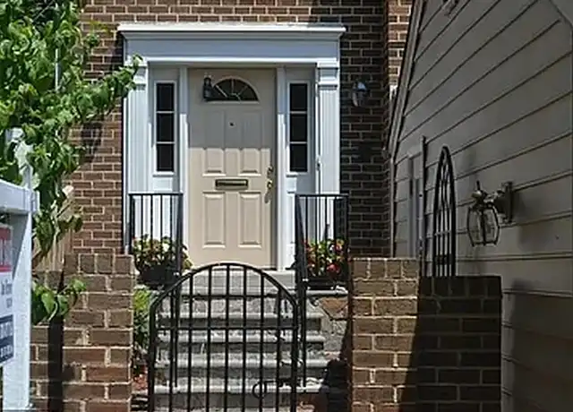 Property at 9515 Duffer Way, Montgomery Village, MD, 20886, 3 beds, 4 baths, [object Object]