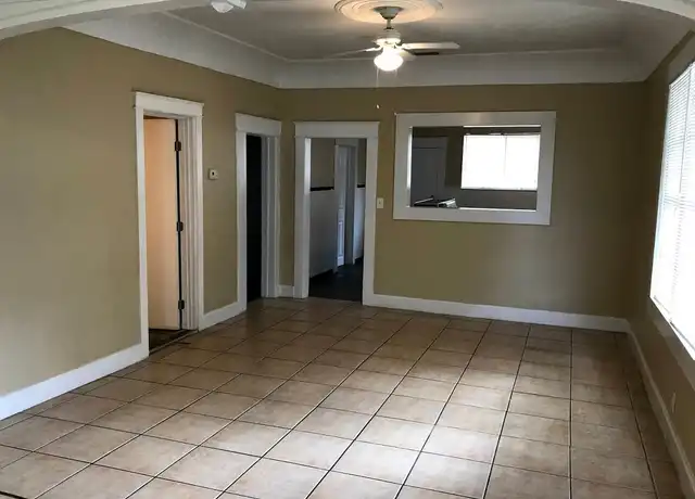 Property at 3207 Sanchez St, Tampa, FL, 33605, 3 beds, 2 baths, [object Object]