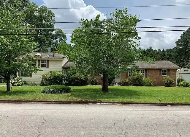 Property at 3205 Mcdow Ave NW Unit B, Huntsville, AL, 35816, 3 beds, 1.5 baths, [object Object]