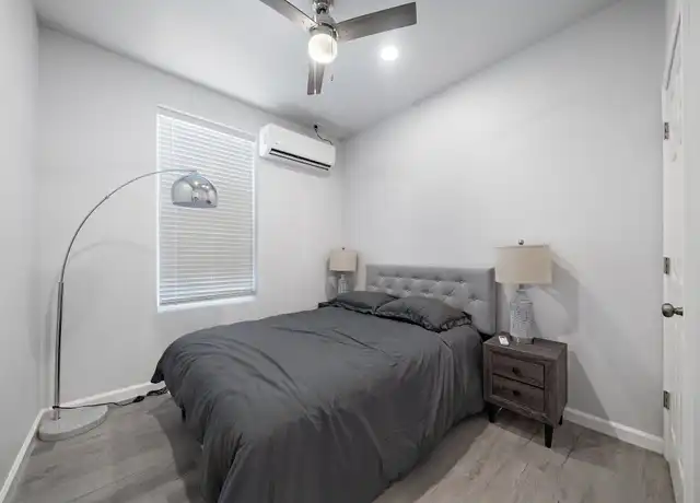 Property at 920 Avenue L Unit G, Galveston, TX, 77550, 2 beds, 1 bath, [object Object]