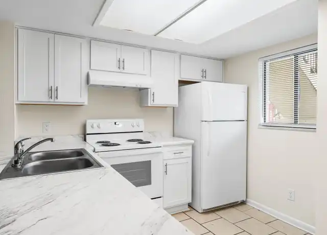 Property at 12510 White Bluff Rd, Savannah, GA, 31419, 2 beds, 2 baths, [object Object]