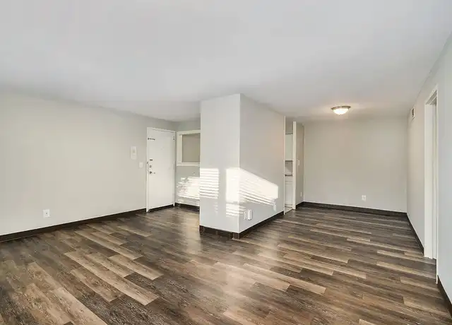 Property at The Stones - 4339 Roanoke Pkwy, Kansas City, MO, 64111, 2 beds, 1 bath, [object Object]