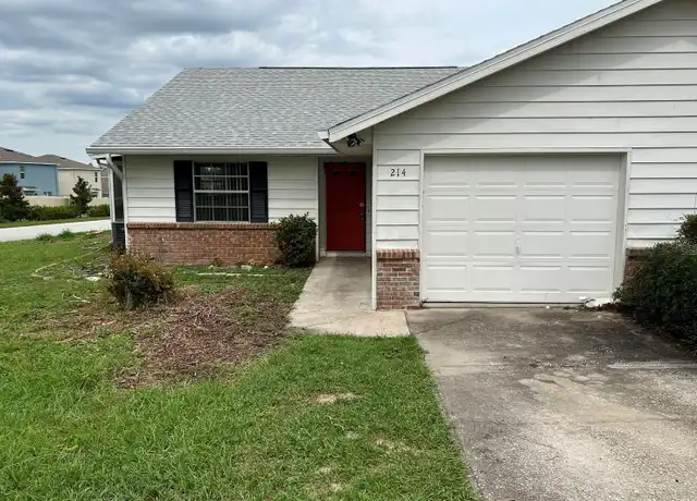 Property at 214 Fernwood St, Leesburg, FL, 34748, 2 beds, 2 baths, [object Object]