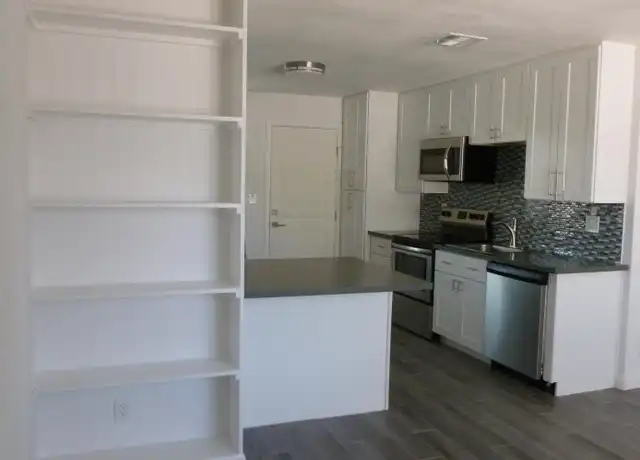 Property at 7102 E Oak St Unit 10, Scottsdale, AZ, 85257, 1 bed, 1 bath, [object Object]