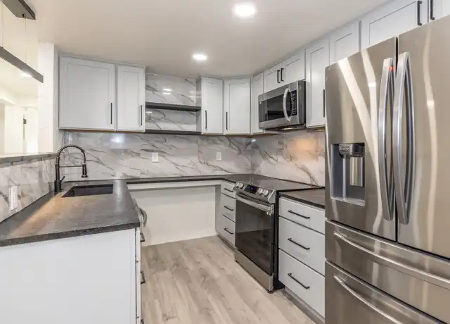 Property at The Atrium - 1115 S College Ave, Tulsa, OK, 74104, 1-2 bed, 1 bath, [object Object]