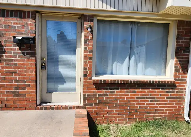 Property at 1119 S Seneca St, Wichita, KS, 67213, 1 bed, 1 bath, [object Object]