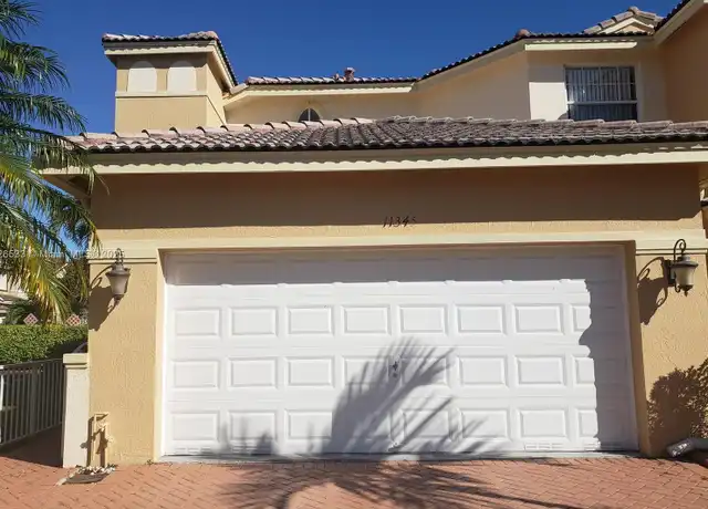 Property at 11345 NW 55th Ln #11345, Doral, FL, 33178, 3 beds, 3 baths, [object Object]