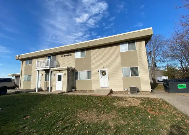 Property at 105 Jewel Dr, Ames, IA, 50010, 1 bed, 1 bath, [object Object]