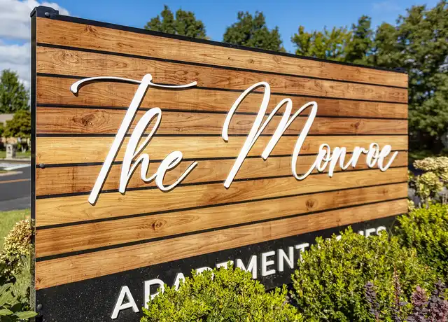 Property at The Monroe - 940 University Woods Dr, New Albany, IN, 47150, 1-2 bed, 1-2 bath, [object Object]