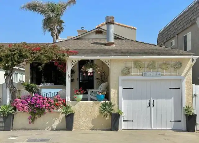 Property at 116 San Clemente Ave, Oxnard, CA, 93035, 2 beds, 1 bath, [object Object]