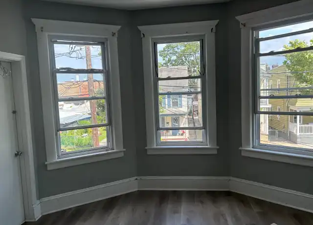 Property at 275 Prospect St, Perth Amboy, NJ, 08861, 3 beds, 1 bath, [object Object]