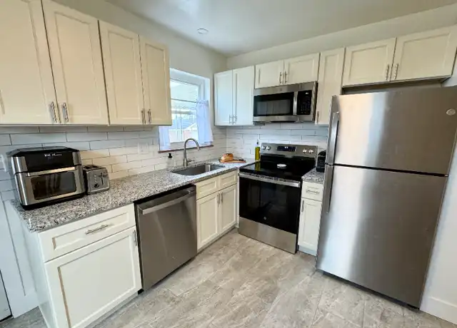 Property at 736 Maple Dr, Cincinnati, OH, 45215, 4 beds, 1 bath, [object Object]
