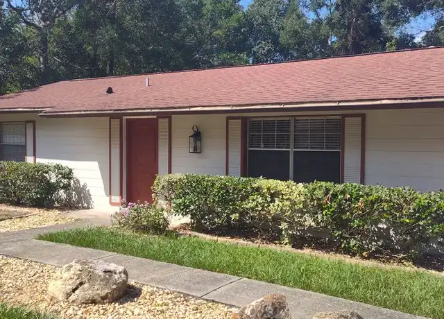 Property at 10112 N Deltona Blvd, Citrus Springs, FL, 34434, 2 beds, 1.5 baths, [object Object]