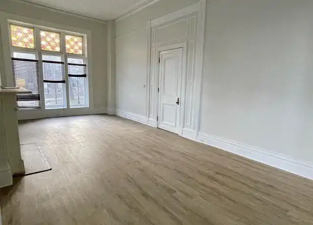Property at 1601 Park Ave Unit 1, Baltimore, MD, 21217, 1 bed, 1 bath, [object Object]