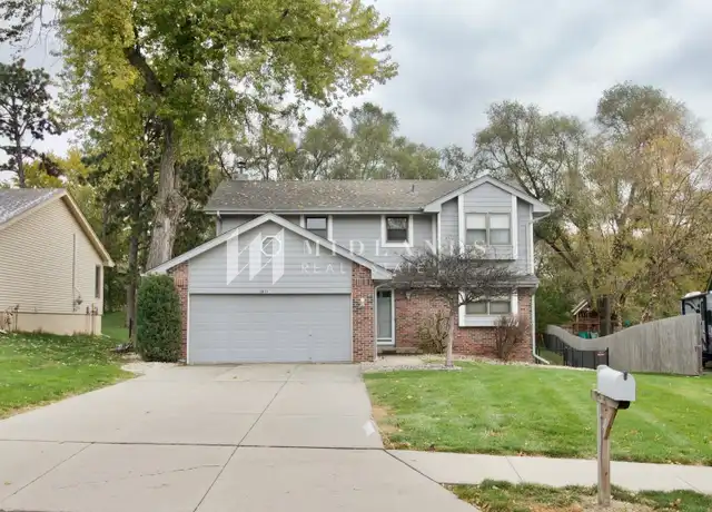 Property at 1611 S 168th Ave, Omaha, NE, 68130, 3 beds, 2.5 baths, [object Object]