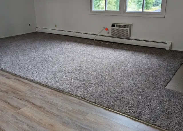 Property at 450 S St Bernard Dr, De Pere, WI, 54115, 1 bed, 1 bath, [object Object]