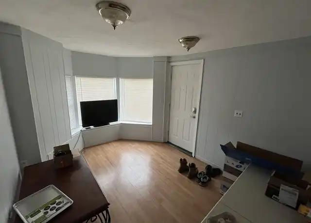 Property at 19 Forest St Unit 1A, Medford, MA, 02155, 1 bed, 1 bath, [object Object]