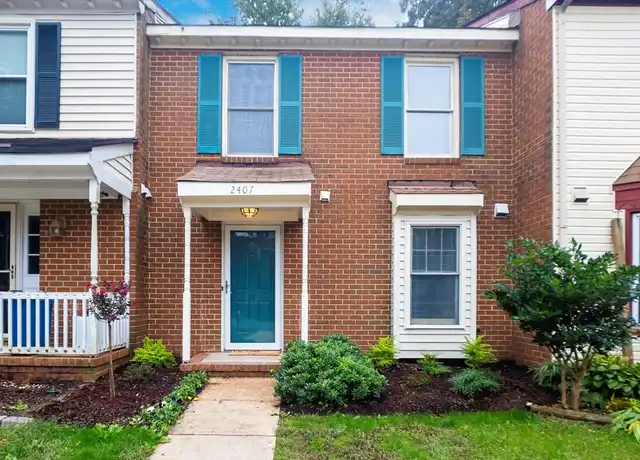Property at 2407 Rennie Dr Unit Main, Virginia Beach, VA, 23454, 2 beds, 1.5 baths, [object Object]