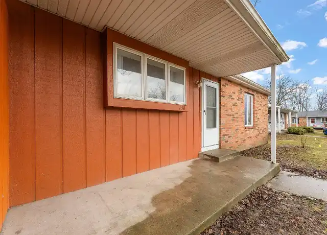 Property at 130 Meadows Cir, Crown Point, IN, 46307, 2 beds, 2 baths, [object Object]