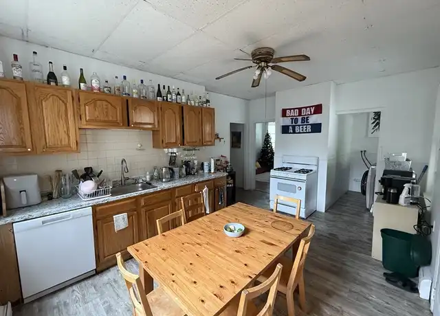 Property at 268 Broadway Unit 1, Cambridge, MA, 02139, 4 beds, 1 bath, [object Object]