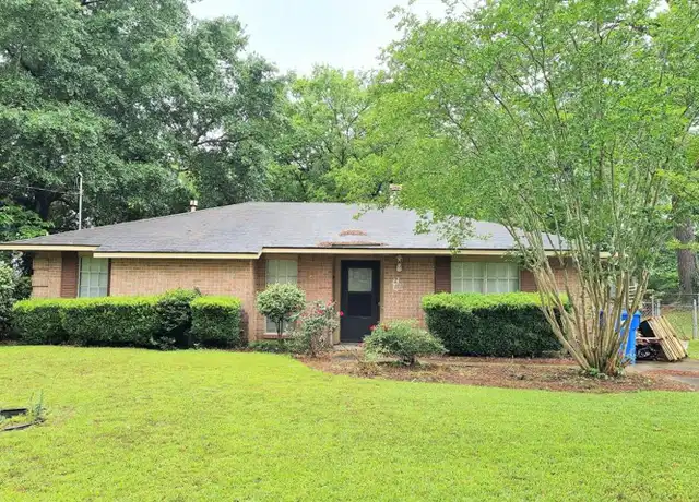 Property at 255 Clubview Dr, Prattville, AL, 36067, 3 beds, 2 baths, [object Object]