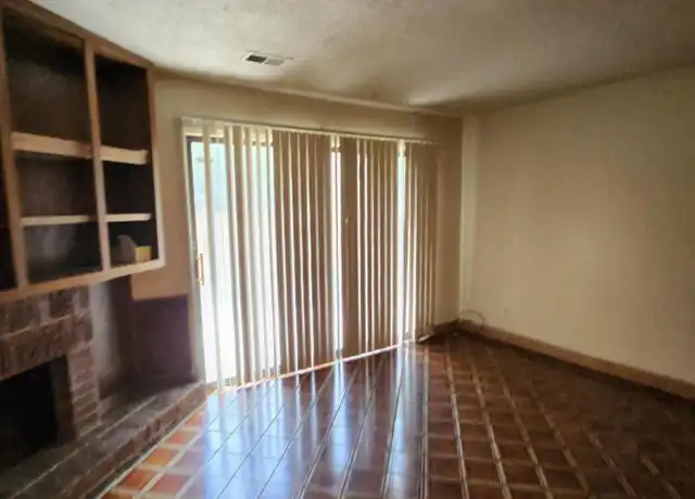 Property at 3827 Montgomery Blvd NE #202, Albuquerque, NM, 87109, 3 beds, 2 baths, [object Object]