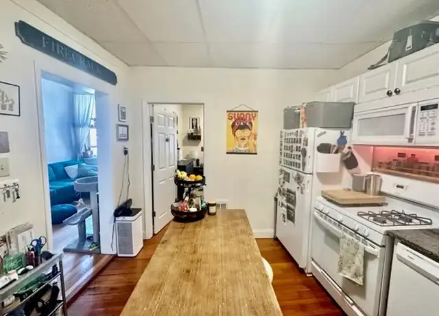 Property at 357 Hanover St Unit 1, Boston, MA, 02113, 2 beds, 1 bath, [object Object]
