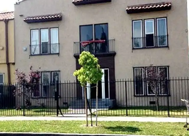 Property at 1018 57th St Unit 05, Los Angeles, CA, 90037, 1 bed, 1 bath, [object Object]
