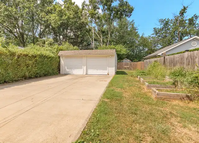 Property at 262 E 208th St, Euclid, OH, 44123, 4 beds, 2 baths, [object Object]