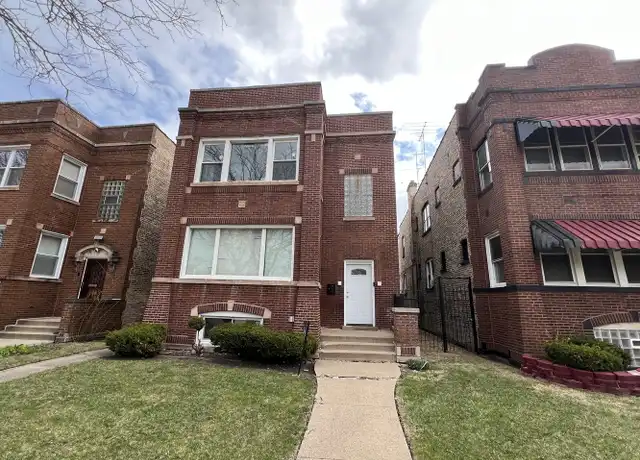 Property at 1305 N Austin Blvd Unit 2, Chicago, IL, 60651, 2 beds, 1 bath, [object Object]