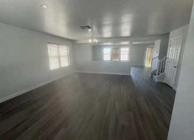 Property at 4808 S 25th Dr, Phoenix, AZ, 85041, 3 beds, 3 baths, [object Object]