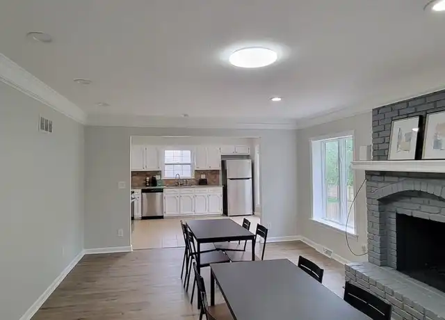 Property at 200 NE Locust Dr, Blue Springs, MO, 64014, 1 bed, 1 bath, [object Object]